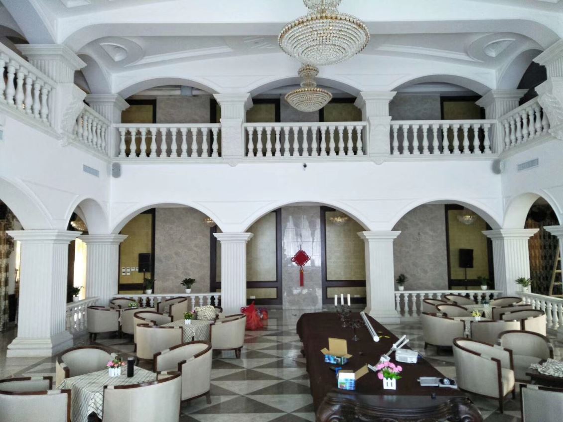 关岭奇缘谷冰雪小镇音